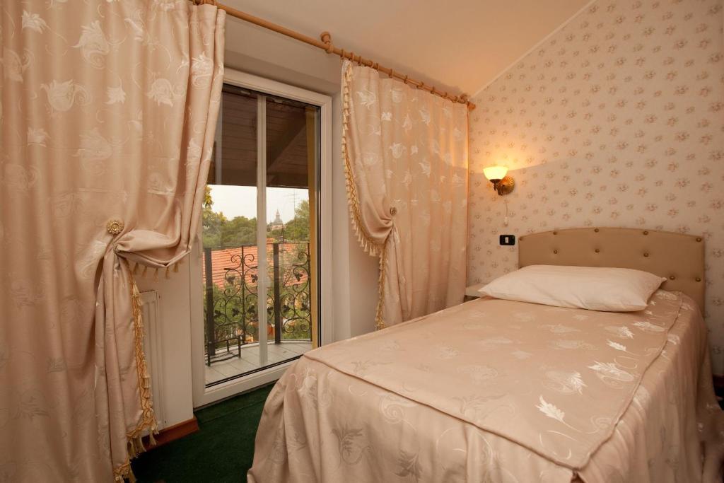 Pension Dinu Residence Timisoara Ruang foto